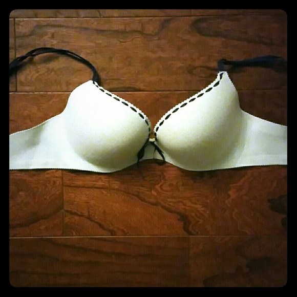 Victoria's Secret Other - Victoria's Secret Secret Embrace Push-up
